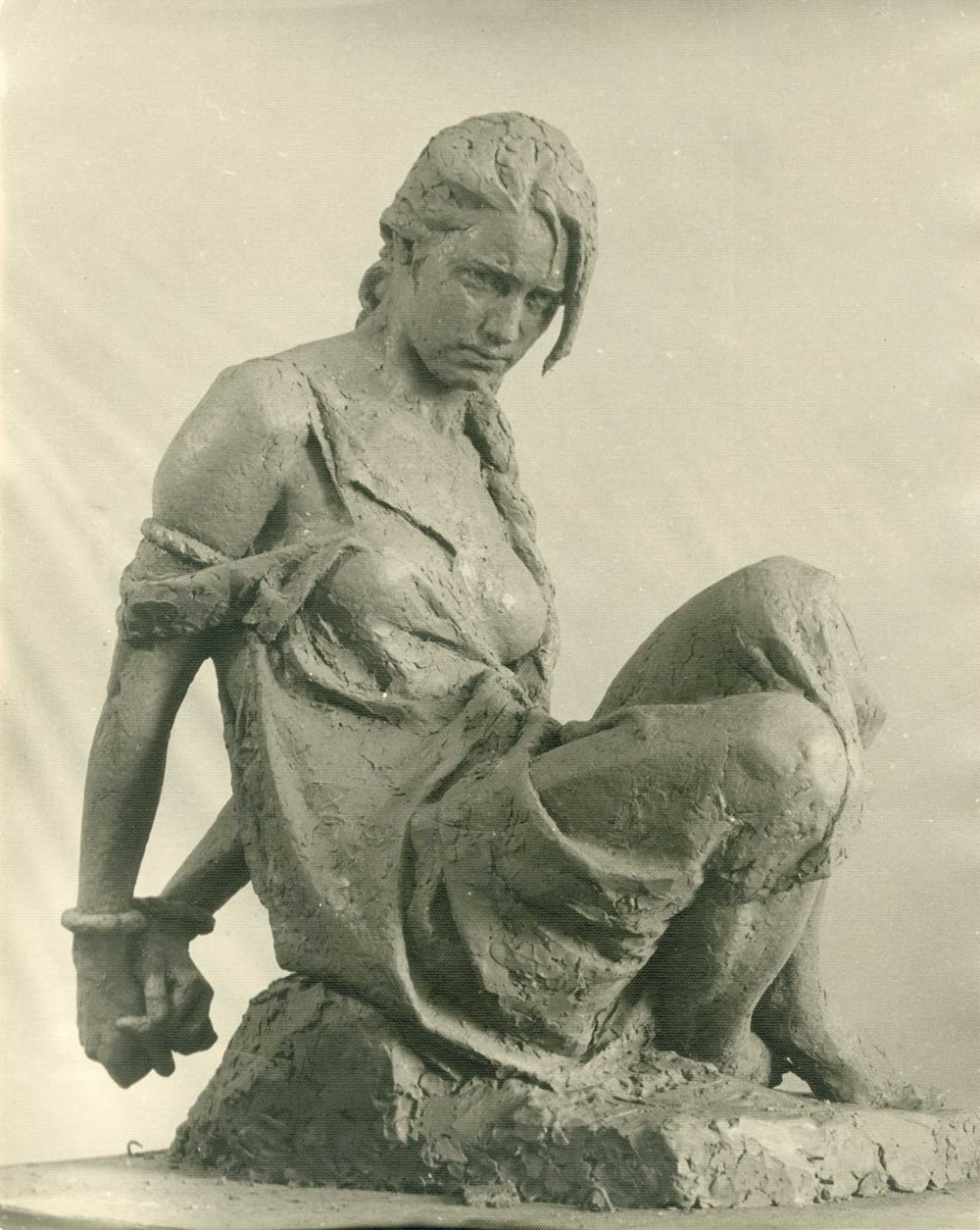 В. Нечуйвітер. Композиція «Нескорена». 1958. Оргскло